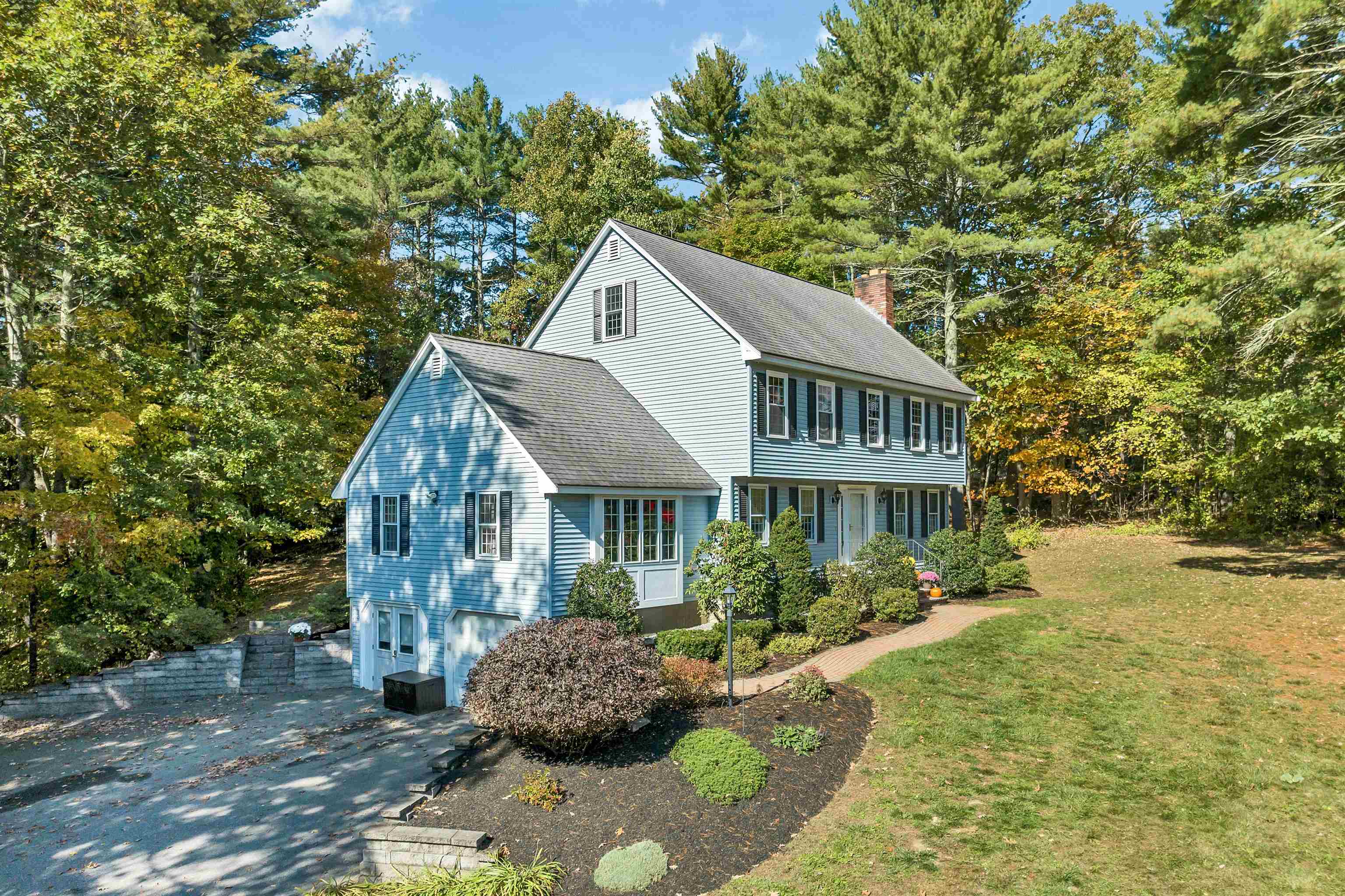 18 Millstone Road Windham, NH 03087 - Photo 2 of 43