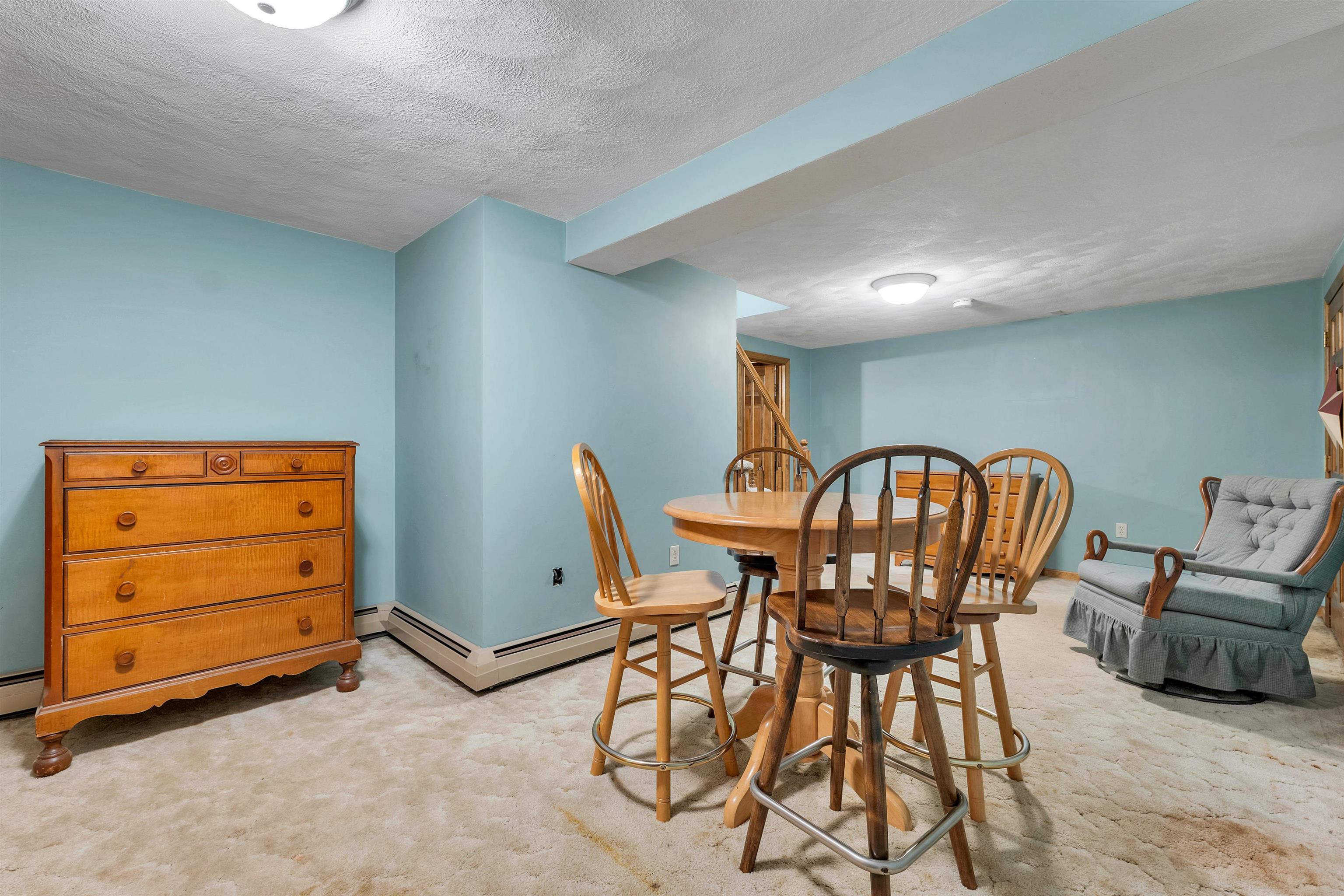 18 Millstone Road Windham, NH 03087 - Photo 28 of 43