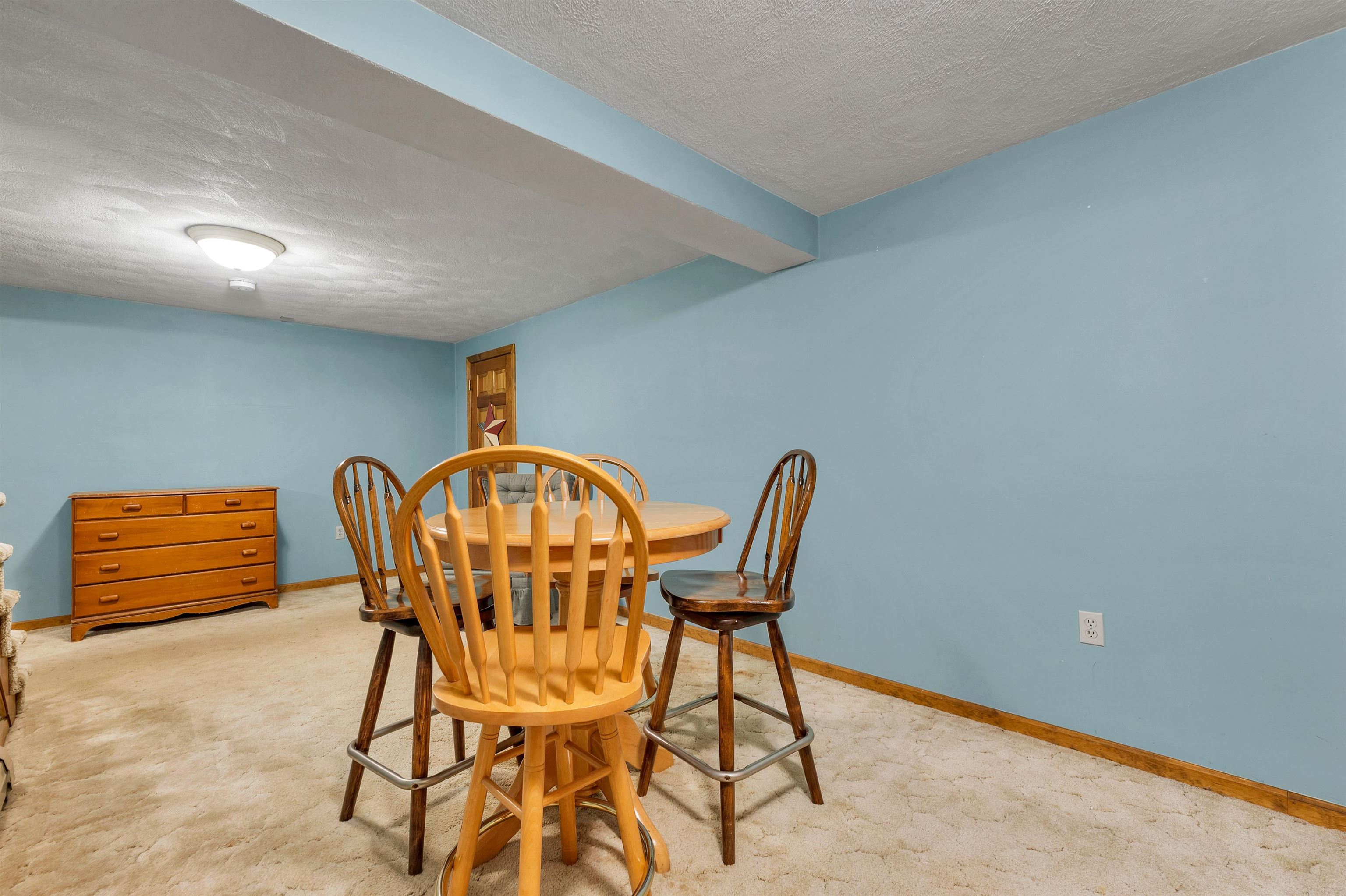18 Millstone Road Windham, NH 03087 - Photo 29 of 43