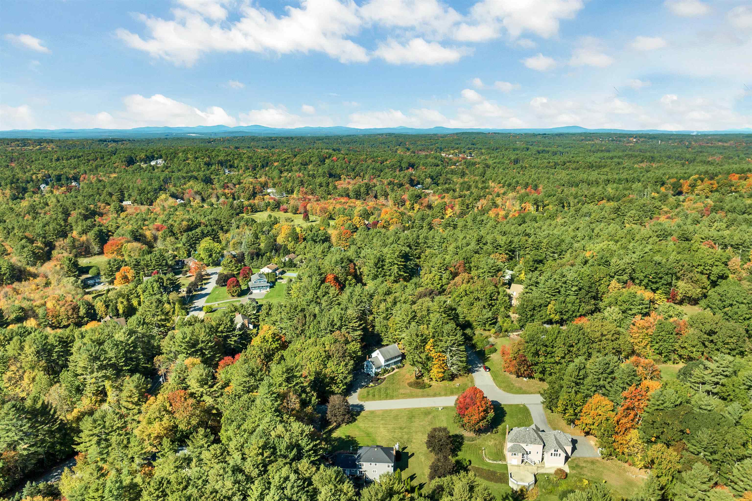 18 Millstone Road Windham, NH 03087 - Photo 33 of 43