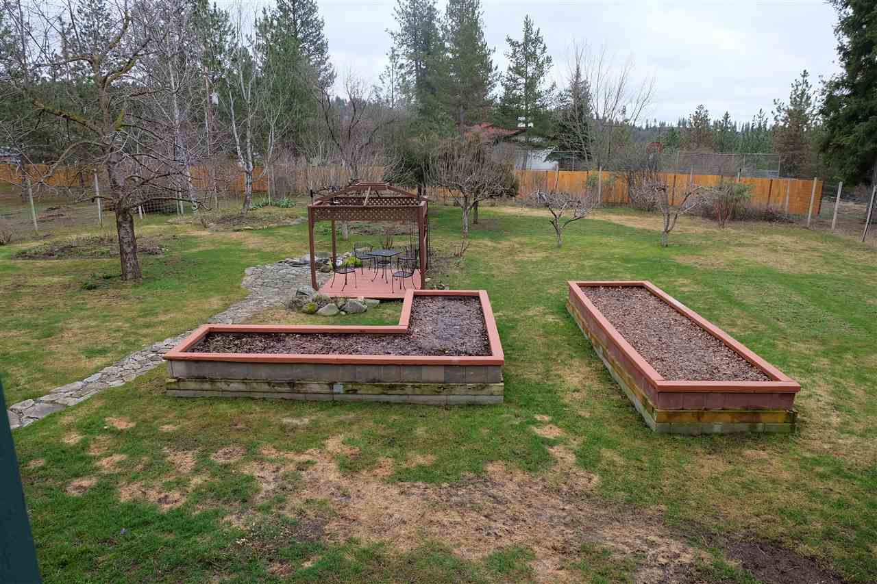 6222 East Grouse Road Chattaroy, WA 99003 - Photo 10 of 20