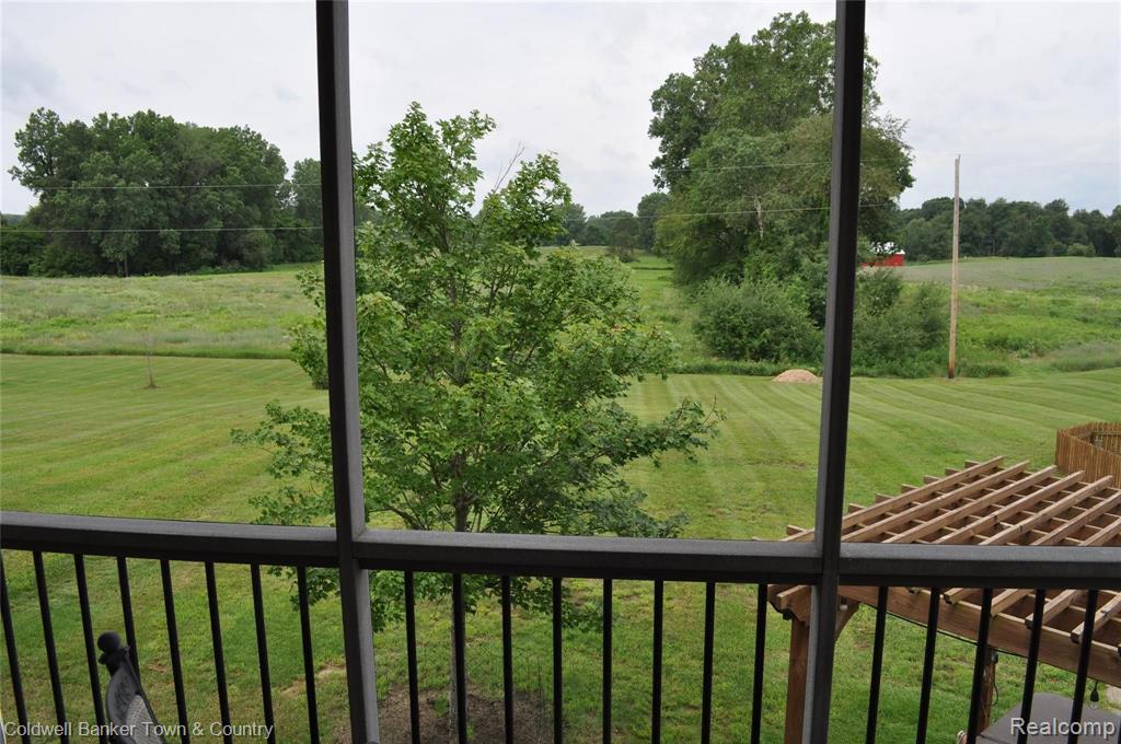 6400 Dutcher Road Howell, MI 48843 - Photo 19 of 82