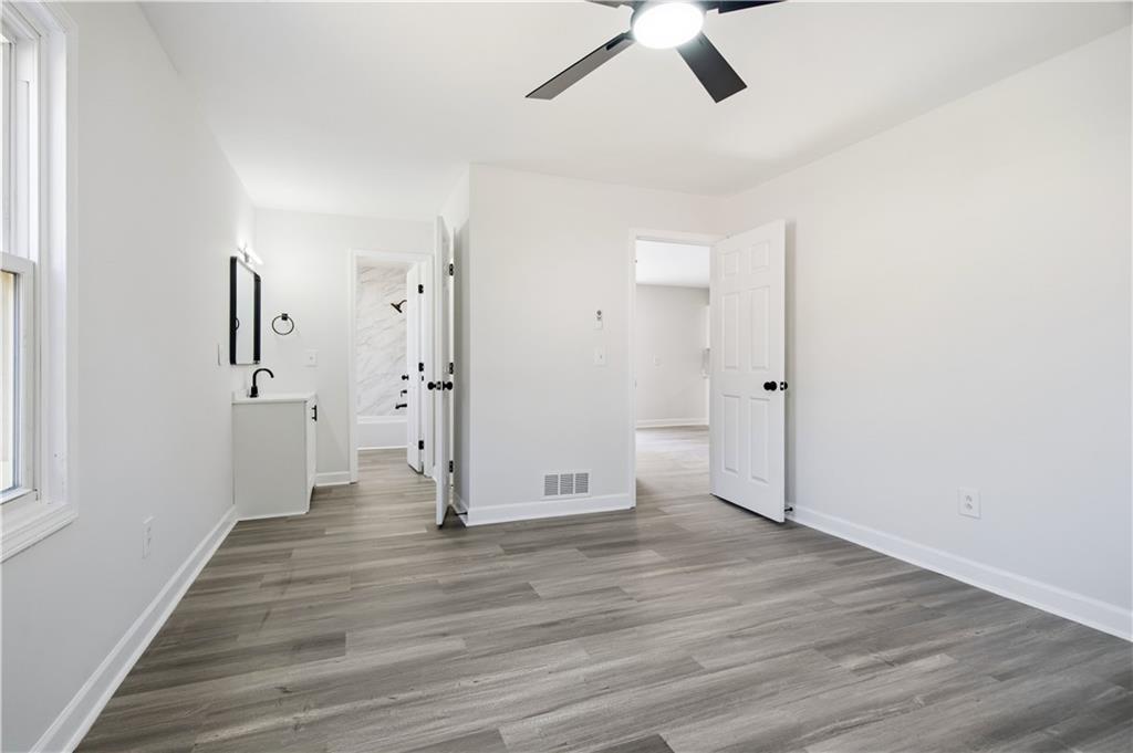 1781 Brooks Road Southeast Dacula, GA 30019 - Photo 13 of 28