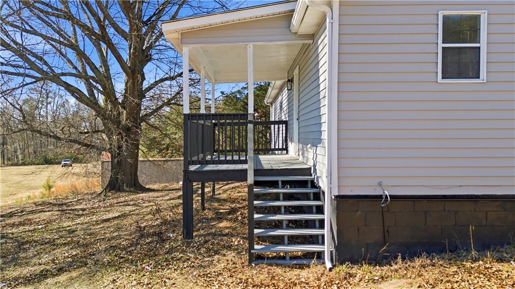 1781 Brooks Road Southeast Dacula, GA 30019 - Photo 2 of 28