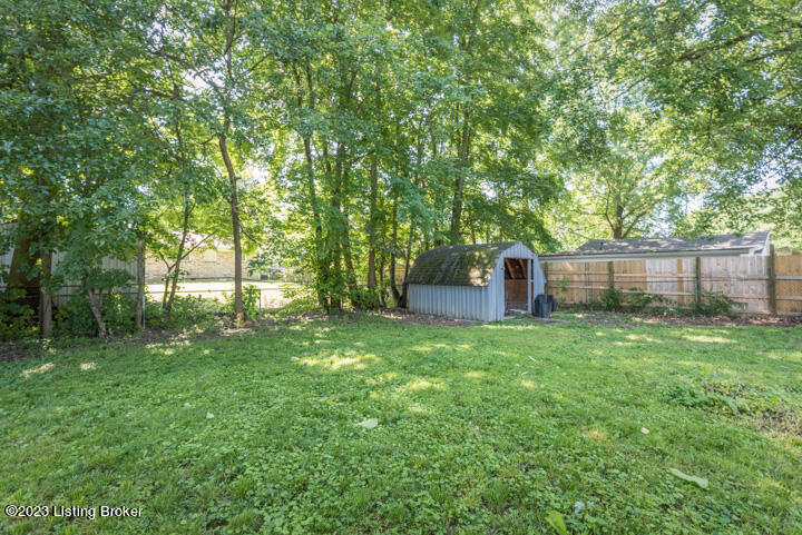394 Overlook Road Louisville, KY 40229 - Photo 28 of 28 028