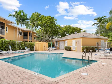 $215,000 | 811 Southeast 4th Avenue, Unit C103, Dania Beach, FL 33004