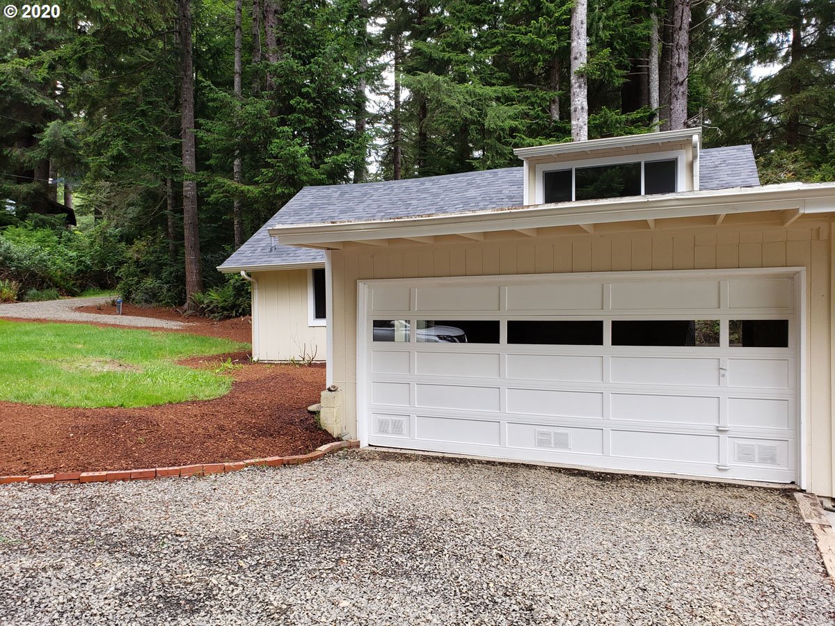 5366 Buckskin Bob Road Florence, OR 97439 - Photo 22 of 25 Gallery Image 22
