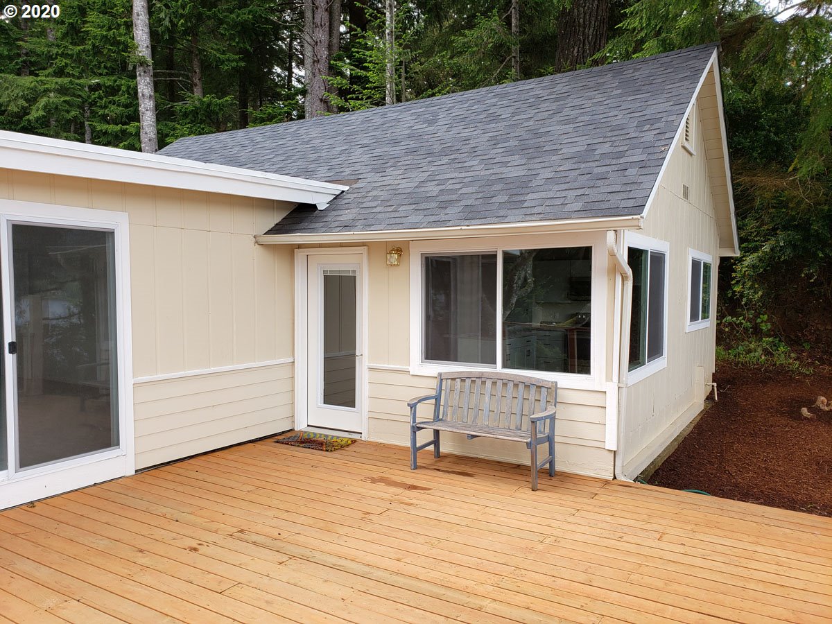 5366 Buckskin Bob Road Florence, OR 97439 - Photo 7 of 25 Gallery Image 7