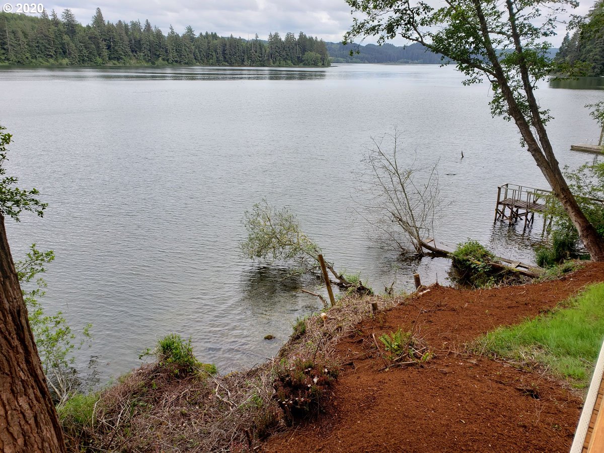 5366 Buckskin Bob Road Florence, OR 97439 - Photo 8 of 25 Gallery Image 8