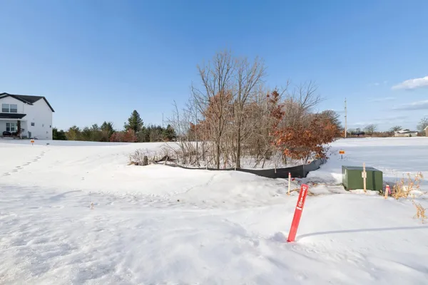 $150,000 | 5147 389th Trail, North Branch, MN 55056