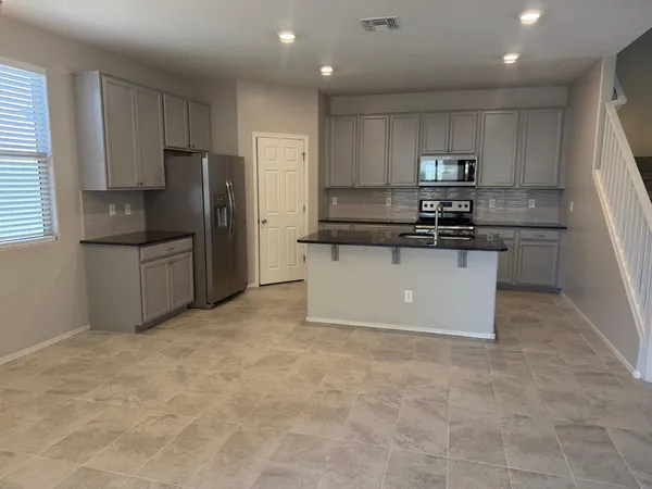 $2,150 | 1132 South Amulet, Mesa, AZ 85208