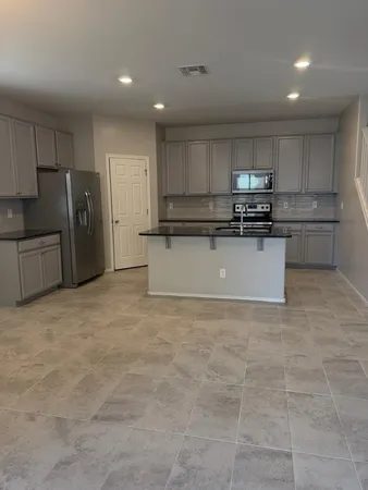 $2,150 | 1132 South Amulet, Mesa, AZ 85208