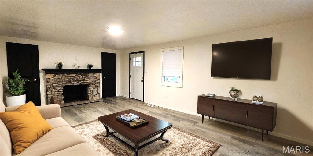 10724 Lacklink Road St. Louis, MO 63114 - Photo 3 of 47