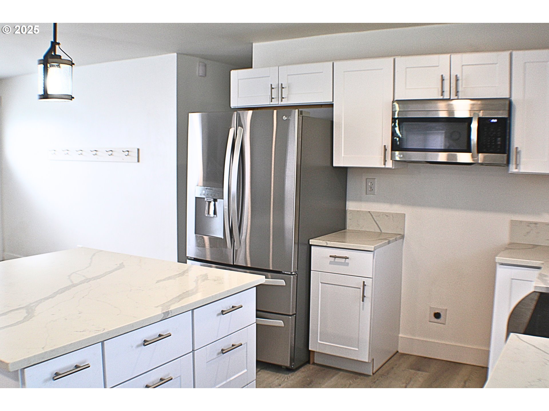 616 4th Avenue Riddle, OR 97469 - Photo 10 of 36 a kitchen with cabinets and stainless steel appliances