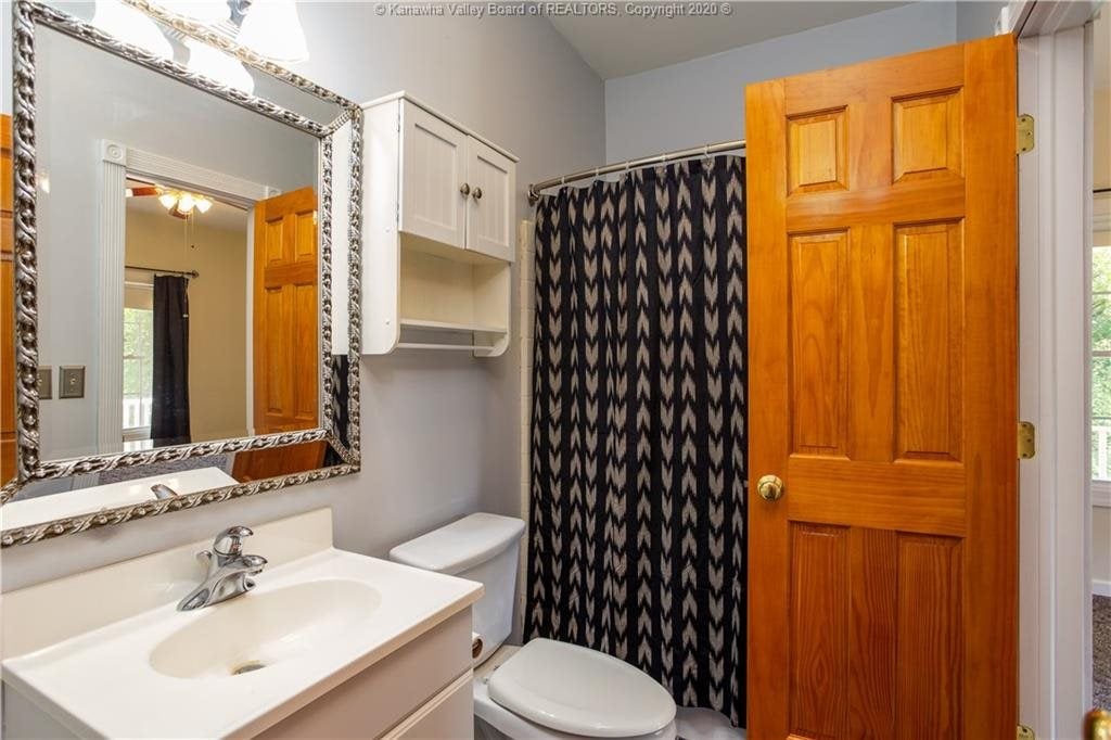530 Spanoaks Road Milton, WV 25541 - Photo 24 of 32 Gallery Image 24