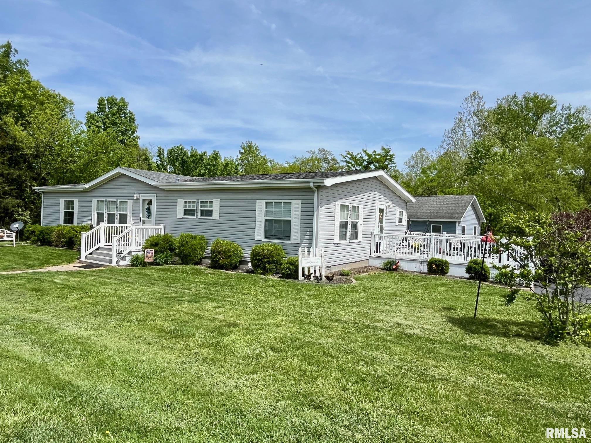 20 Hidden Creek Road Carbondale, IL 62903 - Photo 4 of 15 Gallery Image 4