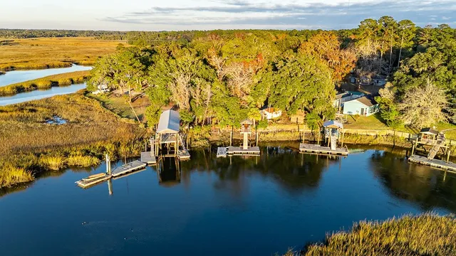 $399,900 | 1222 River Drive, Townsend, GA 31331