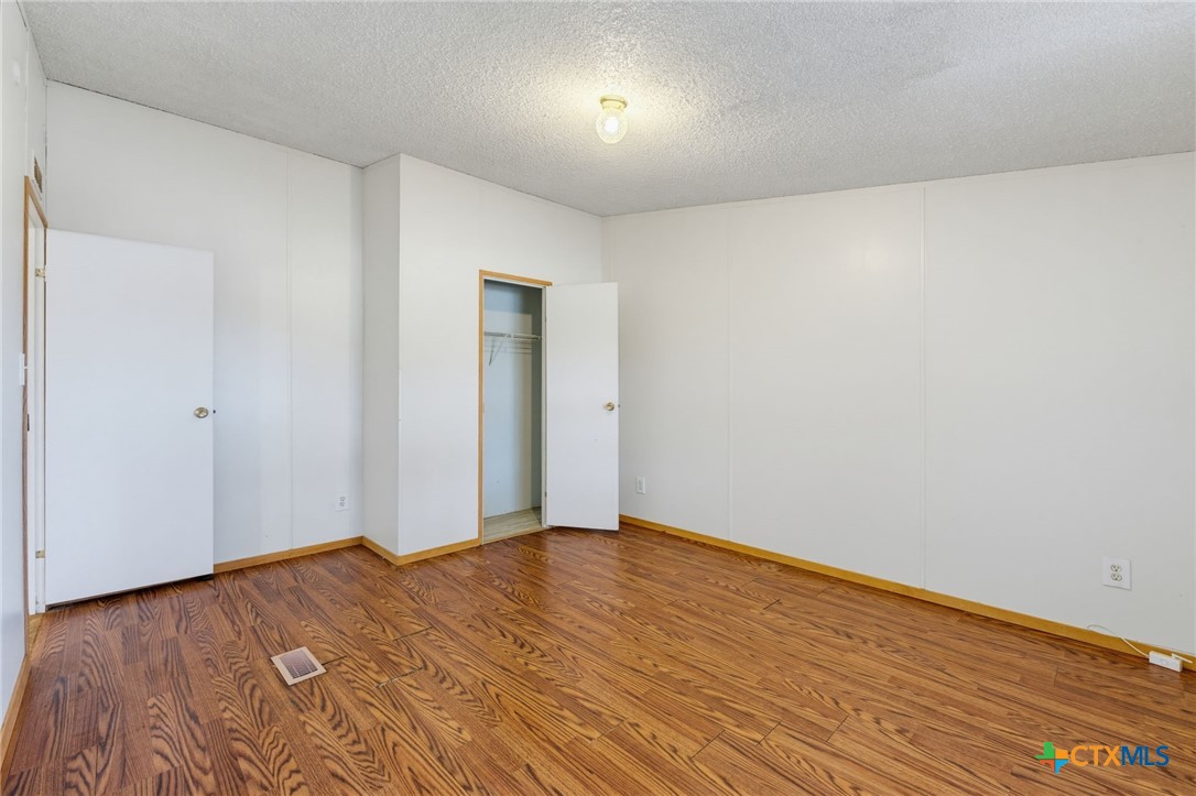1506 Quail Point Drive Kempner, TX 76539 - Photo 18 of 32