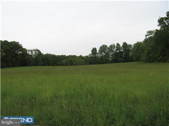 240 Reid Road Coatesville, PA 19320 - Photo 4 of 12 Gallery Image 4