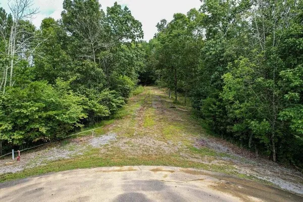 $105,000 | 125 Fox Trail Drive, Old Fort, TN 37362