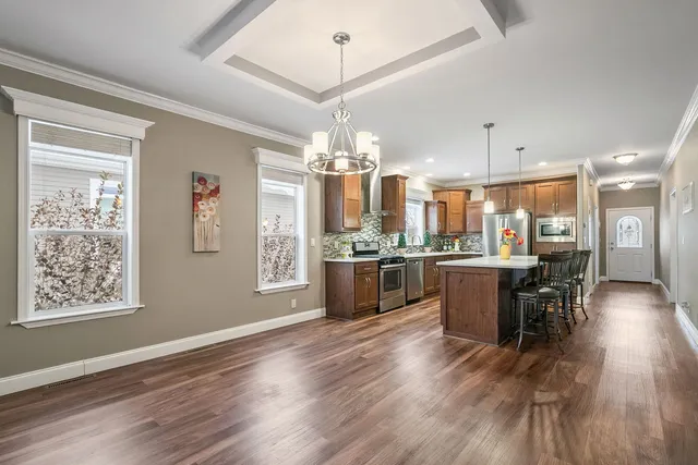 $325,000 | 1412 Scenic View, Grayslake, IL 60030