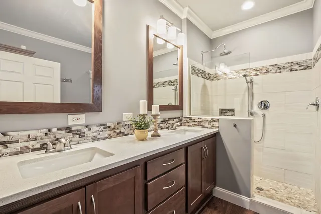 $325,000 | 1412 Scenic View, Grayslake, IL 60030