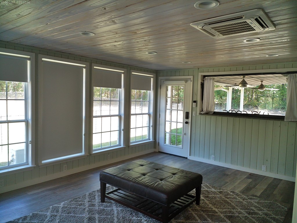 12543 Harrelson Loop Andalusia, AL 36420 - Photo 30 of 52 Sunroom