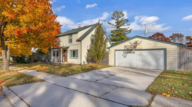 $295,000 | 3203 North 26th Street, Sheboygan, WI 53083