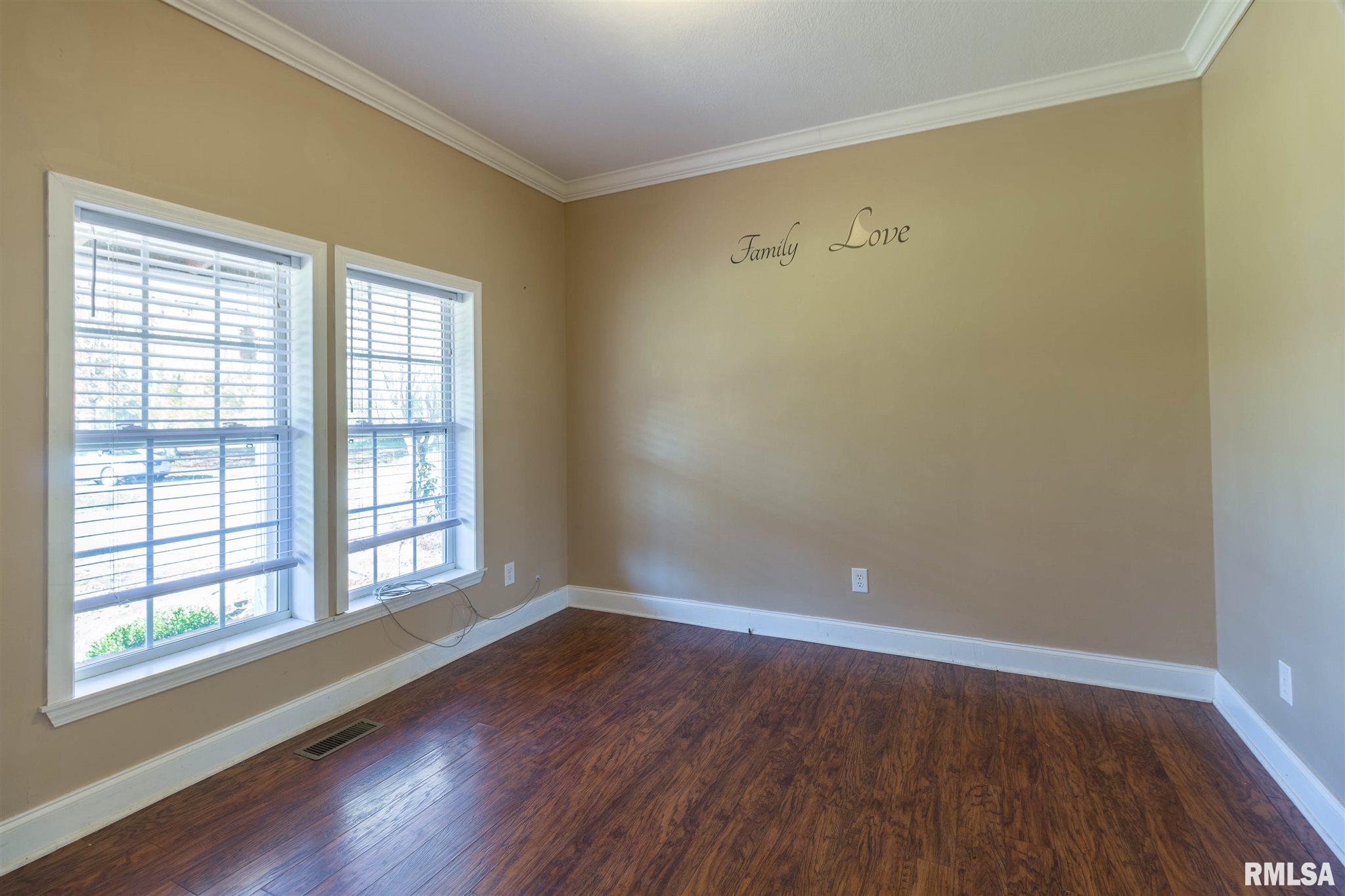18985 Mauseyville Road Creal Springs, IL 62922 - Photo 5 of 35 Gallery Image 5
