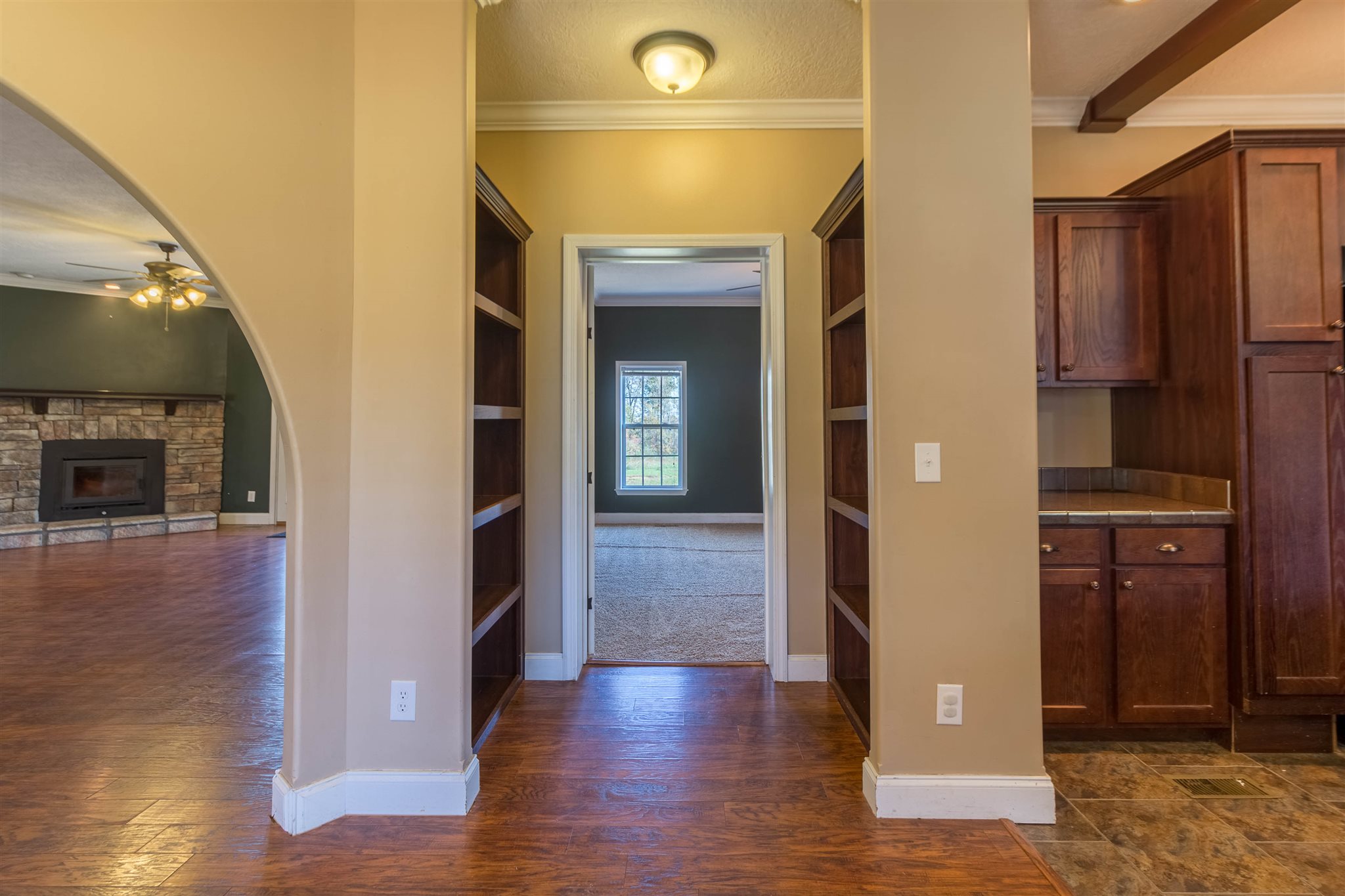 18985 Mauseyville Road Creal Springs, IL 62922 - Photo 9 of 35 Gallery Image 9