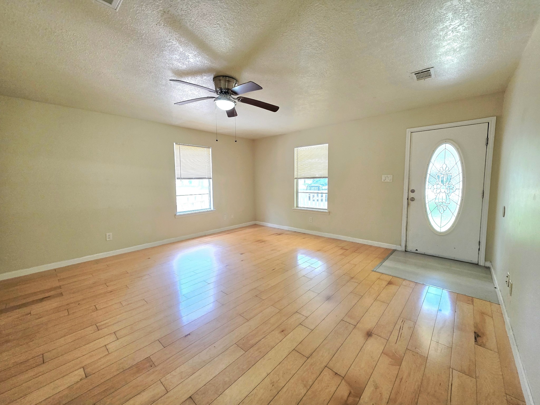 12105 Old County Road Willis, TX 77378 - Photo 4 of 18