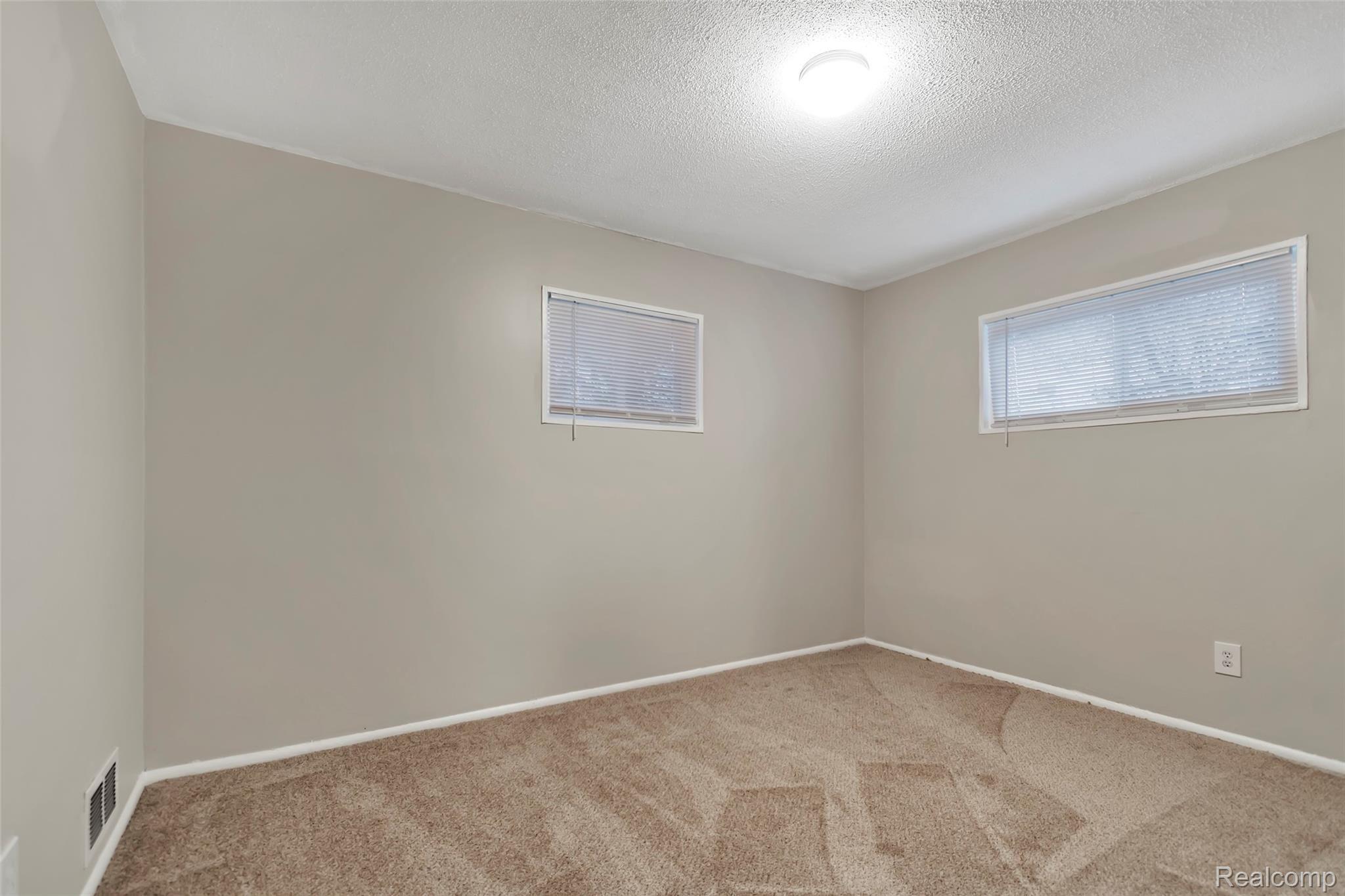 27026 Florence Street Inkster, MI 48141 - Photo 10 of 12 2 OF 3 BEDROOMS