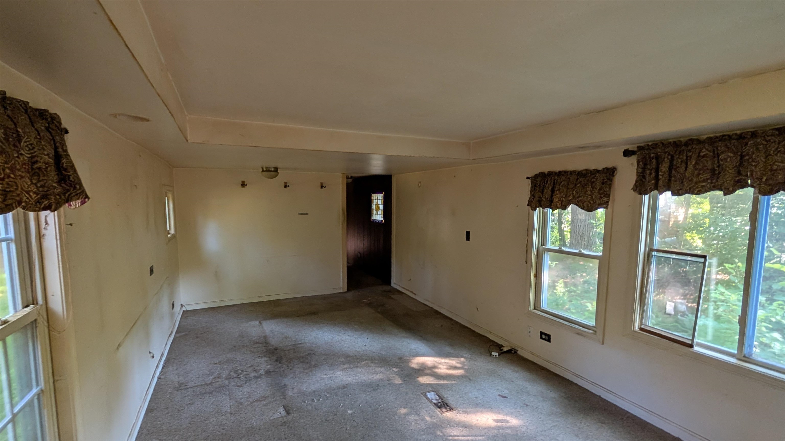 8 Hubbard Road Deering, NH 03244 - Photo 5 of 8