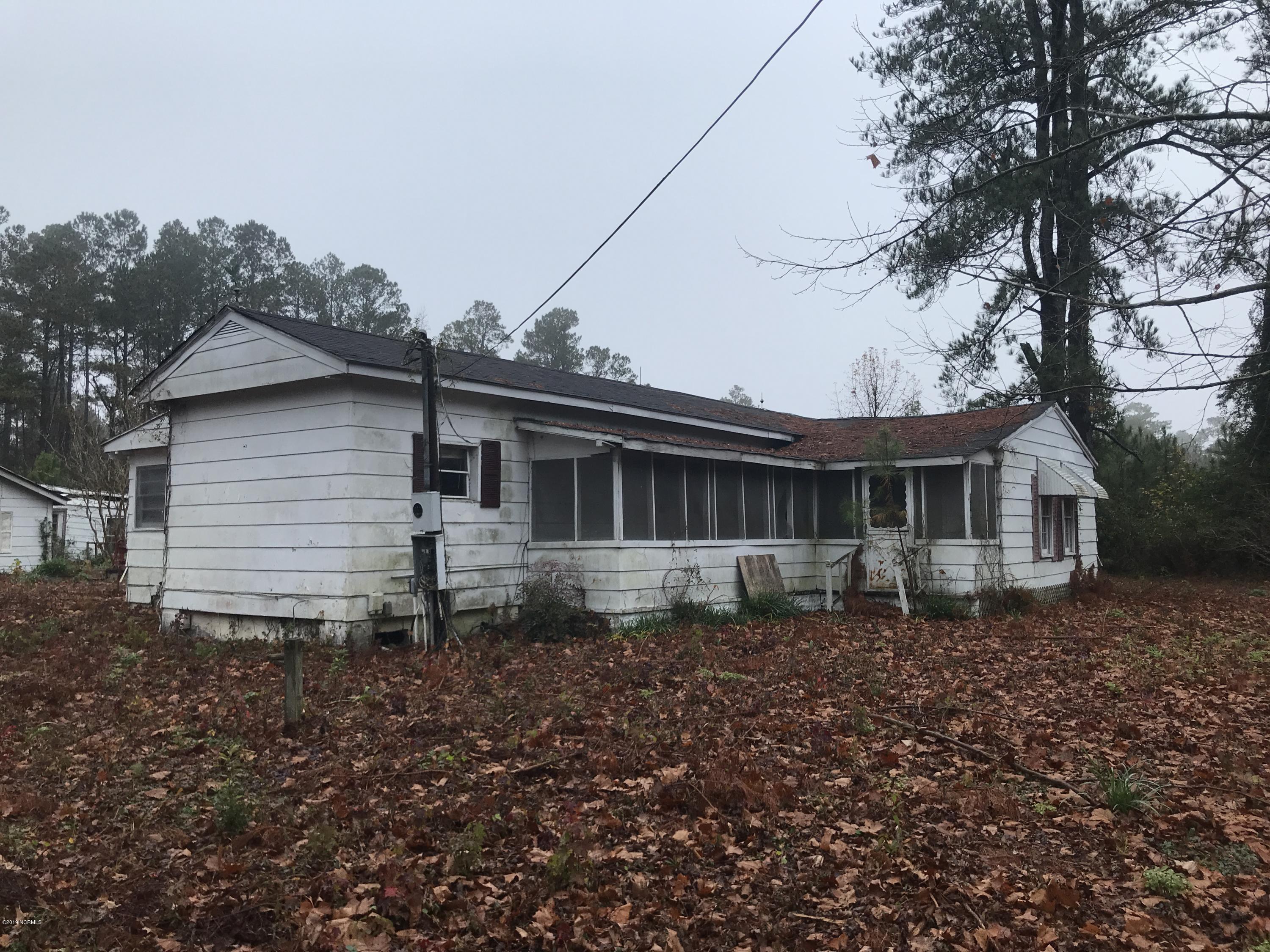 23046 Peacock Road Tabor City, NC 28463 - Photo 1 of 7 Main