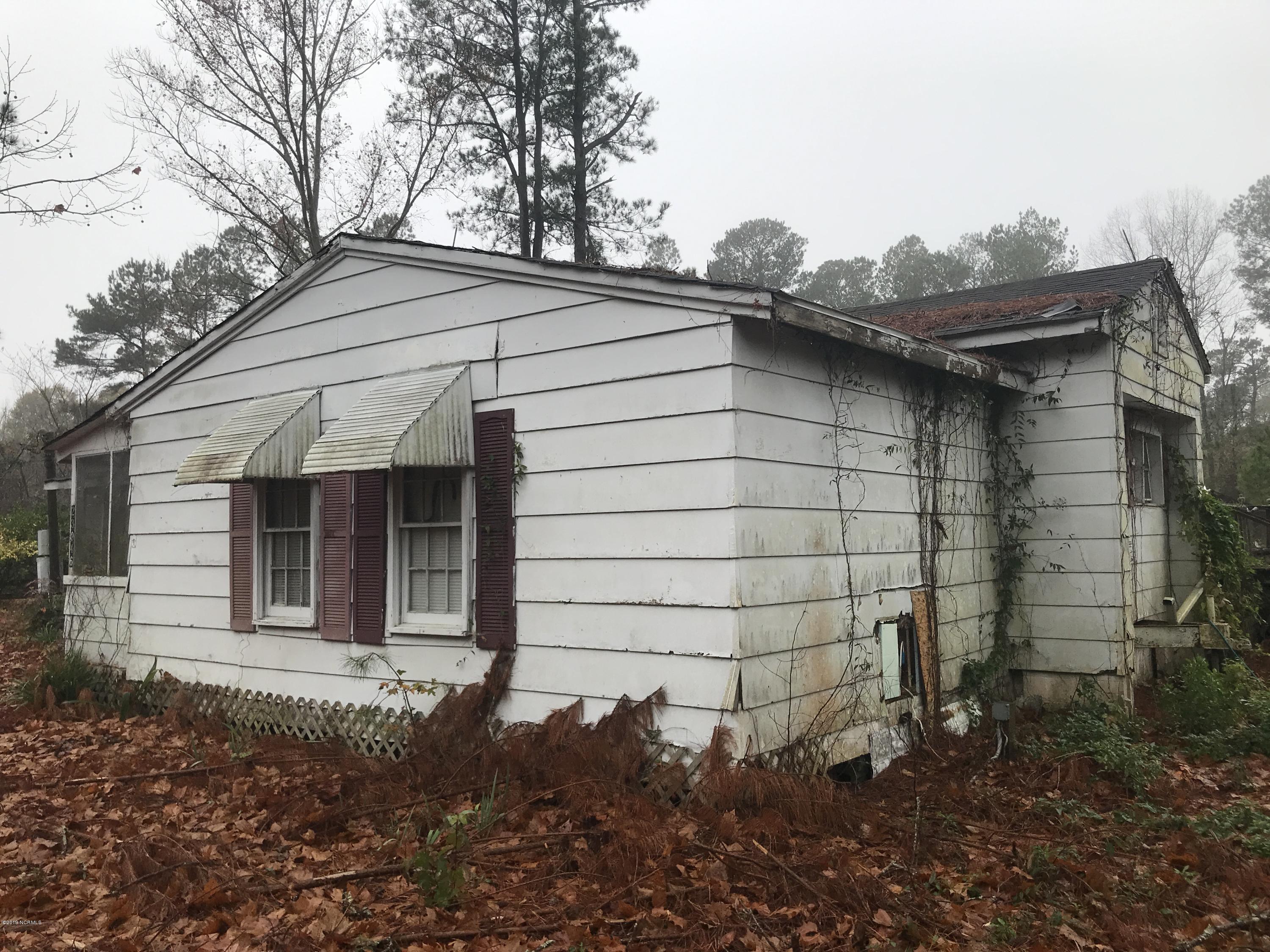 23046 Peacock Road Tabor City, NC 28463 - Photo 4 of 7 Outside 3