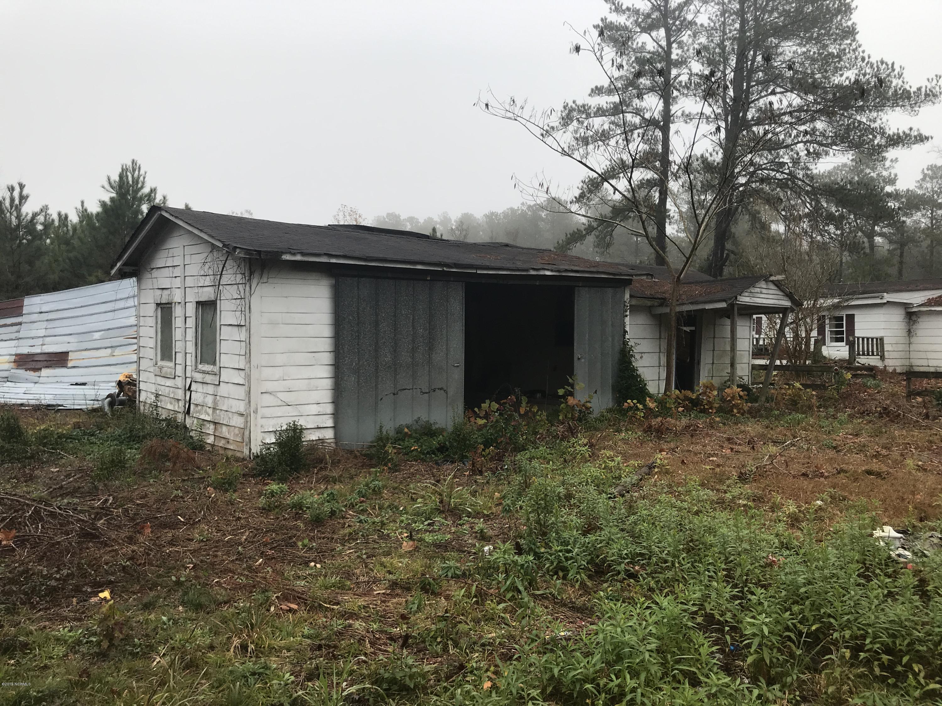 23046 Peacock Road Tabor City, NC 28463 - Photo 5 of 7 Shed 1