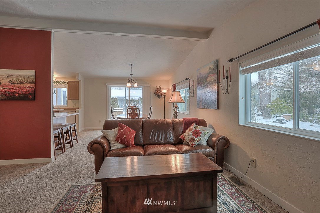 911 243rd Street Southwest Bothell, WA 98021 - Photo 8 of 25