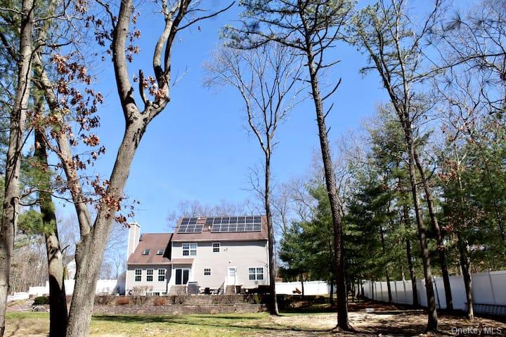 1 Brittany Court Ridge, NY 11961 - Photo 38 of 40