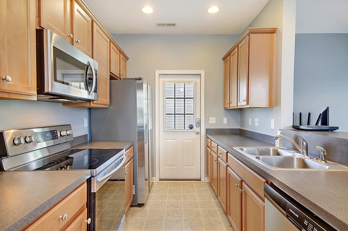 230 Killarney Trail Moncks Corner, SC 29461 - Photo 11 of 28 CREM_230 Killarney_015