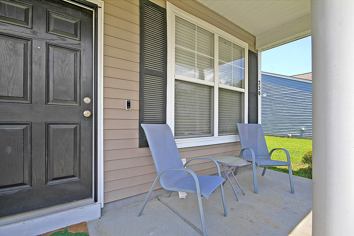230 Killarney Trail Moncks Corner, SC 29461 - Photo 5 of 28 CREM_230 Killarney_005