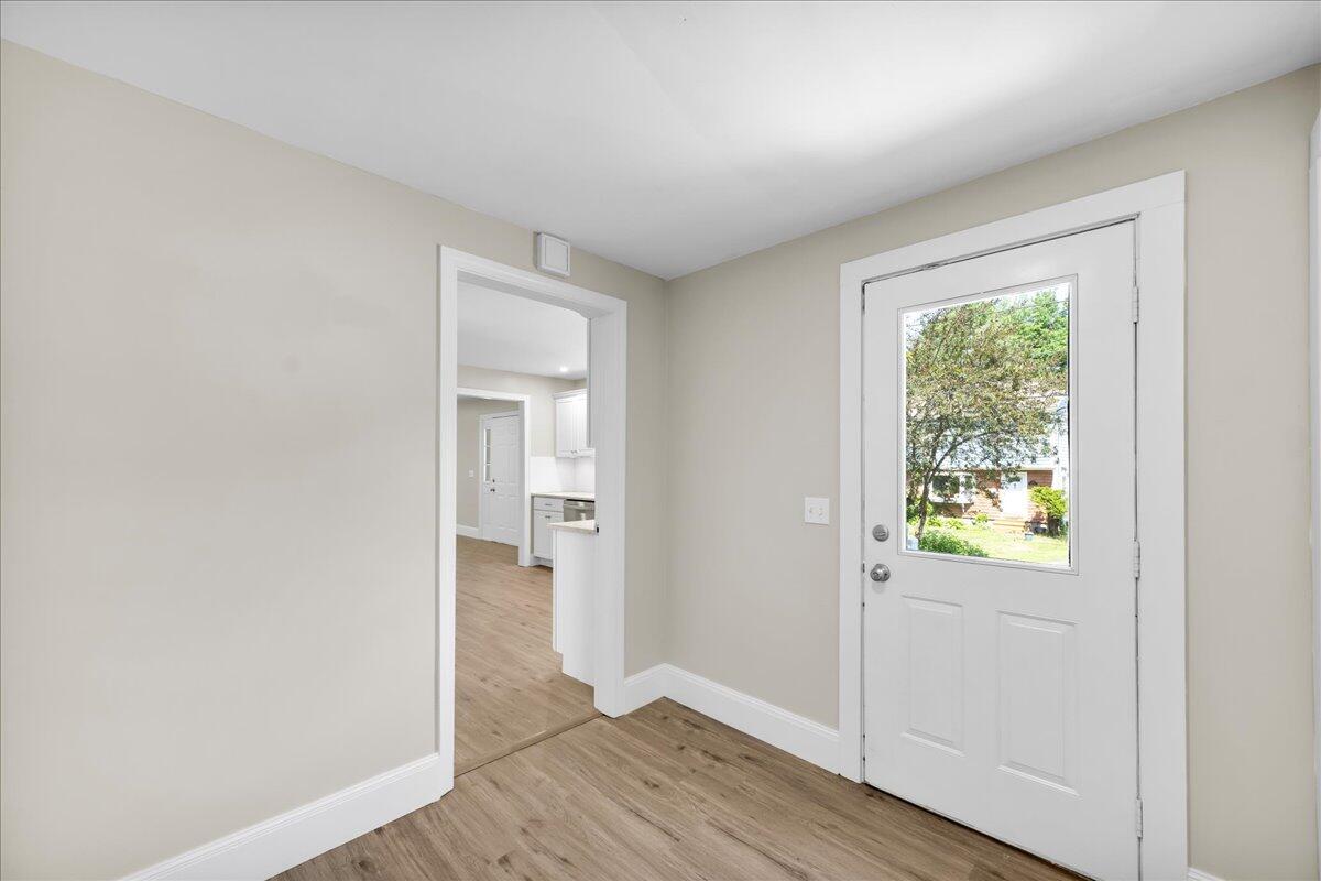 153 Cedar Street Belfast, ME 04915 - Photo 23 of 59