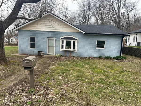$249,900 | 767 Laymon Avenue, Spencer, IN 47460
