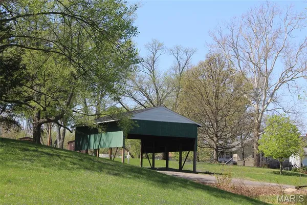 $475,000 | 528-530a&b Mill Street, Bethalto, IL 62010