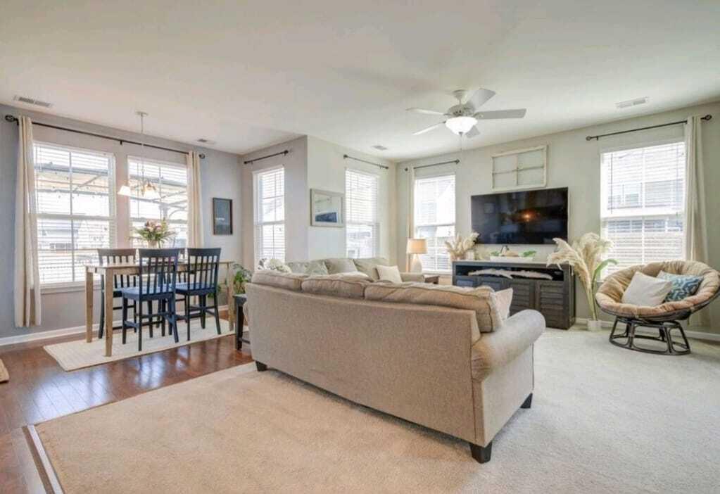 304 Saucer Road Summerville, SC 29486 - Photo 4 of 38 sau7