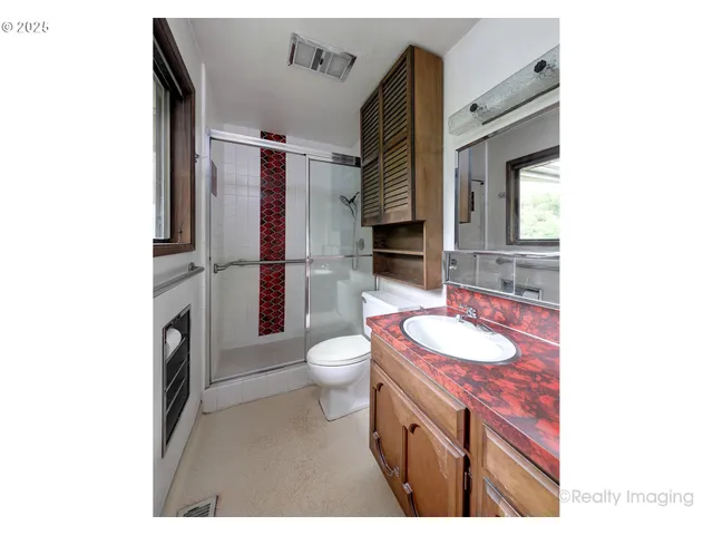 $589,900 | 6902 Southwest 2nd Avenue, Portland, OR 97219