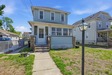 $365,000 | 227 Heulings Avenue, Riverside, NJ 08075