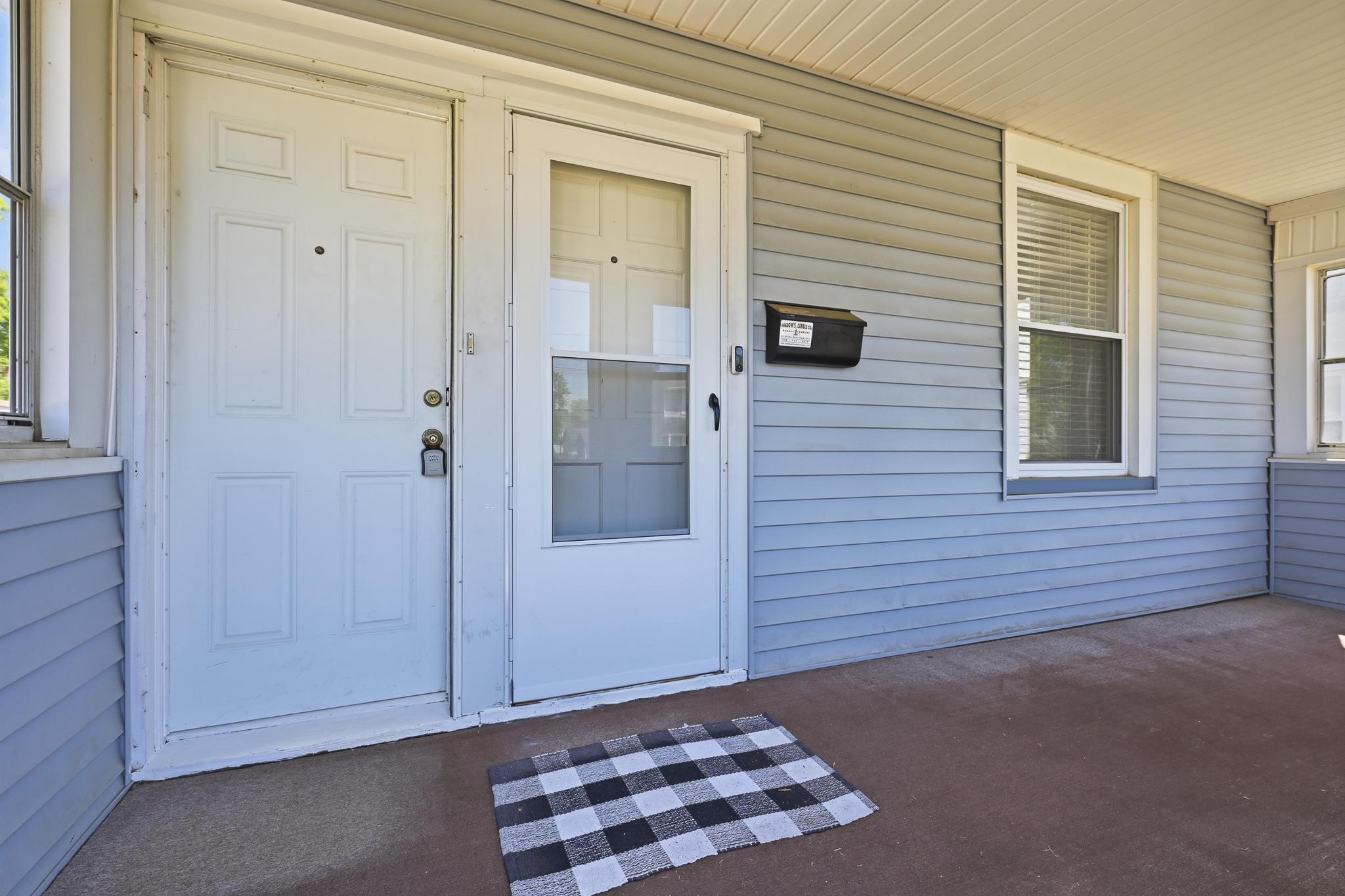 227 Heulings Avenue Riverside, NJ 08075 - Photo 7 of 34 Formerly a duplex! Lots of space
