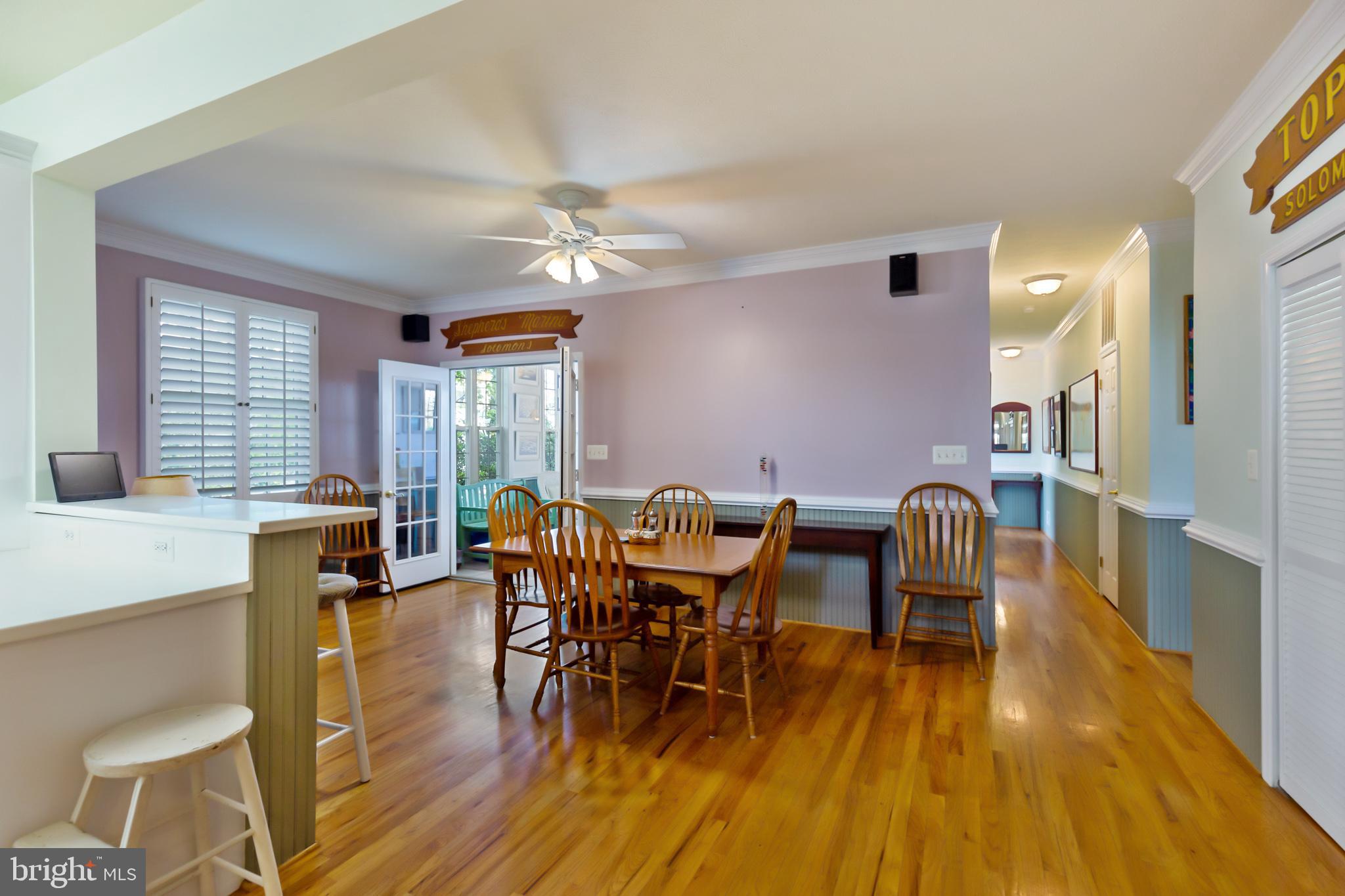 14510 South Solomons Island Road South Solomons, MD 20688 - Photo 12 of 31 And great room