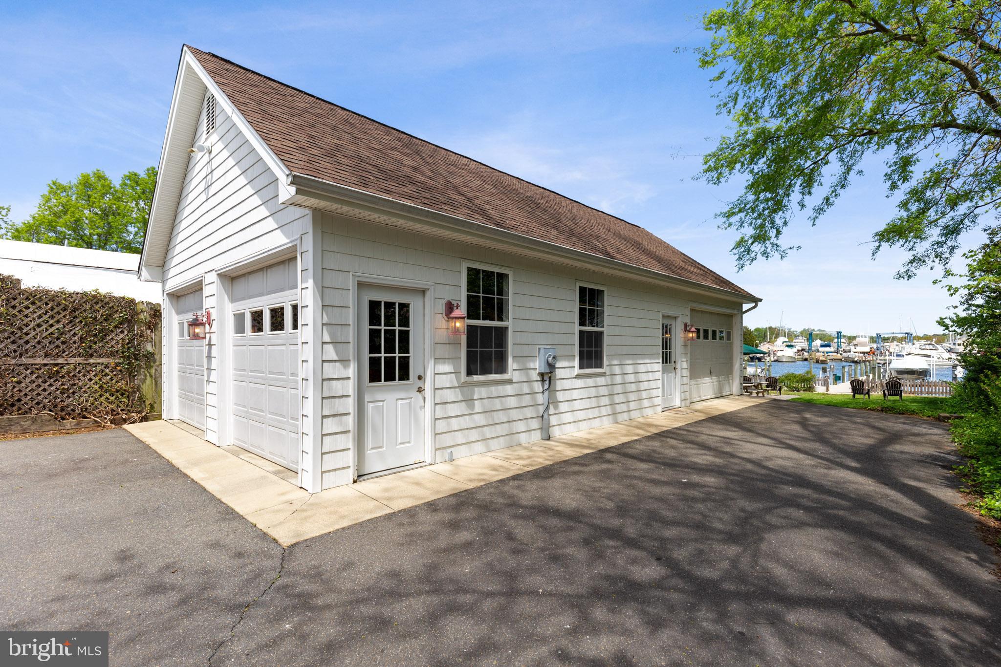 14510 South Solomons Island Road South Solomons, MD 20688 - Photo 27 of 31 3 Car Garage with ample storage above