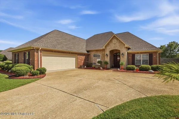 $375,000 | 122 Rockbridge Crossing, Clinton, MS 39056